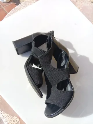 Zapatos tacón Graceland negros talla 38