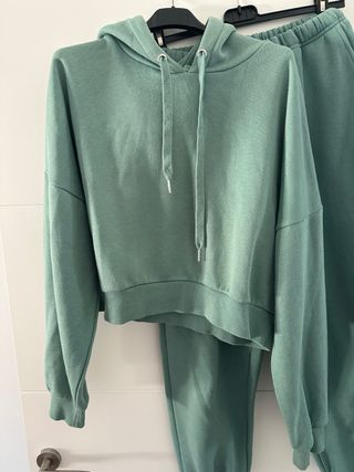 Conjunto chándal verde