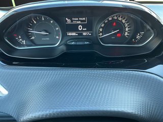 Peugeot 2008 BlueHDi 100 Style 73 kW (100 CV)