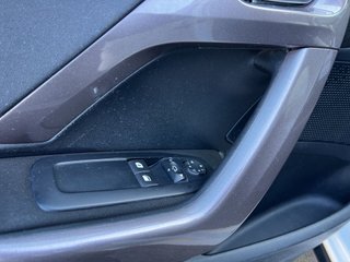 Peugeot 2008 BlueHDi 100 Style 73 kW (100 CV)