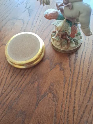 Figura Ángel Algora