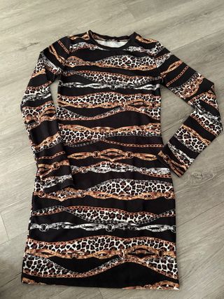 Vestido manga larga estampado cadenas