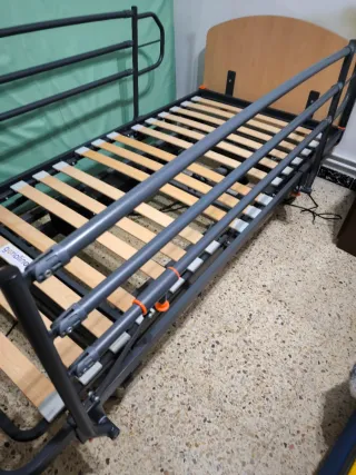 Cama Articulada Eléctrica Gerialine con elevador