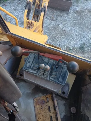 Retromixta Caterpillar 436.