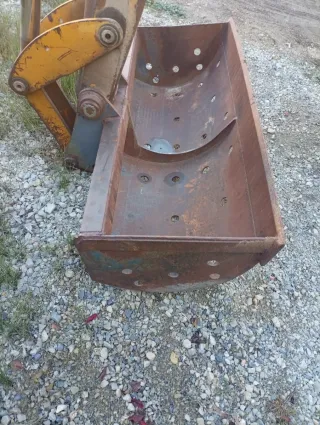 Retromixta Caterpillar 436.