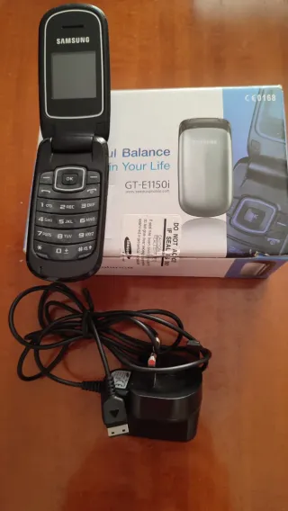 Teléfono Samsung GT-E1150i