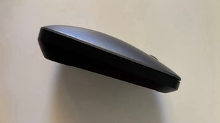 Ratón inalámbrico gris