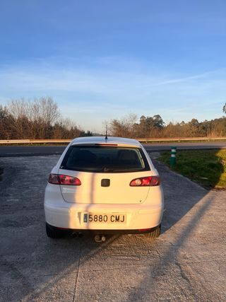 SEAT Ibiza 2004