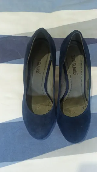 Tacones azules
