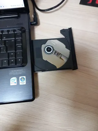Portátil COMPAQ con DVD