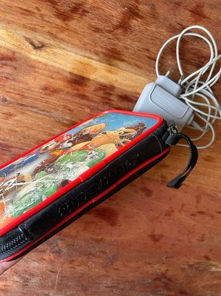 Nintendo 2DS XL Negra y Azul