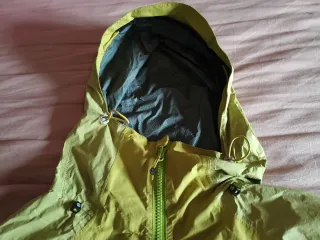 Chubasquero cortavientos Ternua L montaña