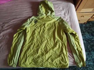 Chubasquero cortavientos Ternua L montaña