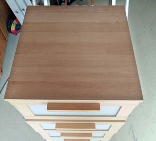 Mueble 5 cajones madera y Plástico. 2 unidades