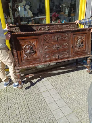 MUEBLE ANTIGUO ROBLE MACIZO