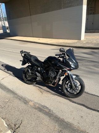 Yamaha FZ6 S2 2010