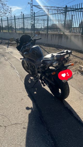Yamaha FZ6 S2 2010