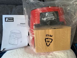 Cafetera y café molido MD-235