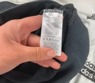 ¡¡OFERTA!! Talla L Chaqueta Adidas Negra y Blanca