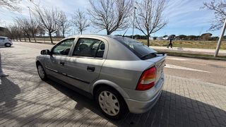 Opel Astra 2000