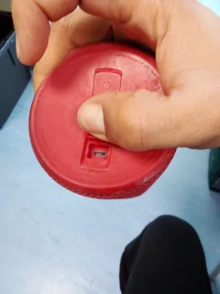 Ultimate Ears MEGABOOM altavoz inalámbrico