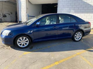 Toyota Avensis 2005