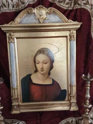 Antica pala d'altare dorata