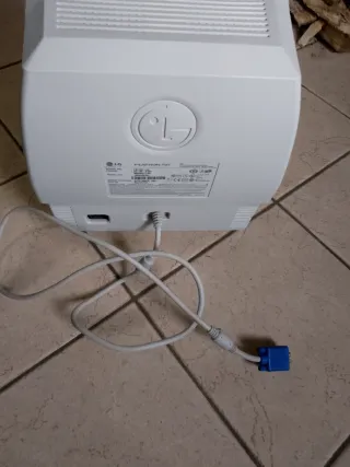 Monitor LG Flatron 15 775FT