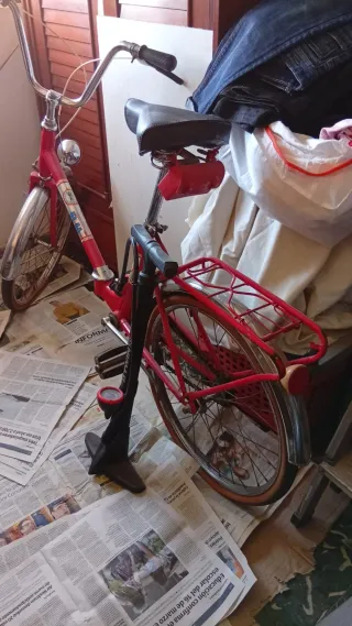 Bicicleta Clásica Roja