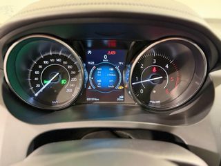 Jaguar E-Pace 2.0D I4 150cv Manual 2020