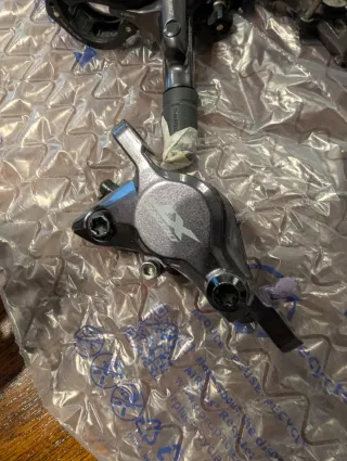 Kit Frenos Shimano Deore XT M8100