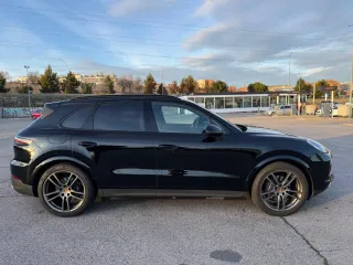 Porsche Cayenne 2019