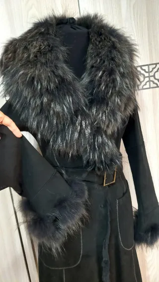 Giacca in pelle dd coniglio con pelliccia bella