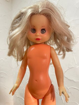 Muñeca antigua estilo Nancy