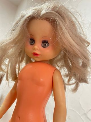 Muñeca antigua estilo Nancy