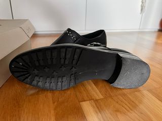 Zapatos Oxford Martinelli Negros Tachuelas