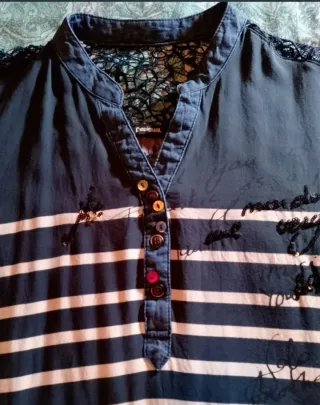 Blusita Desigual Talla S Rayas Flores