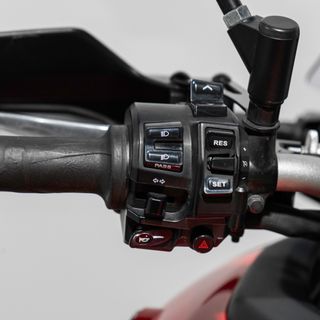 Yamaha Tracer 9 Roja