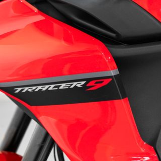Yamaha Tracer 9 Roja