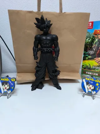 Figura Son Goku Ultra Instinto Black Edition