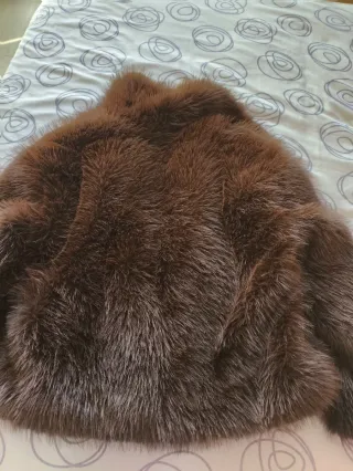 Abrigo peluche marrón