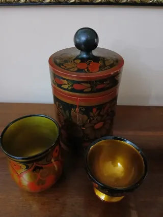 Set 3 pezzi decorati Russia vintage