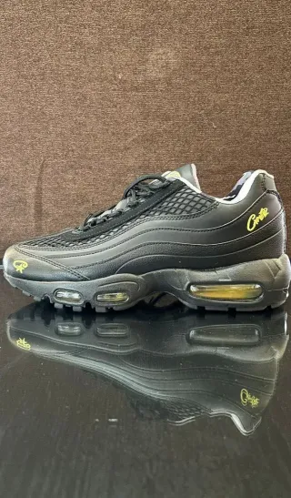 Nike Air Max 95 Talla 41 Negro Amarillo