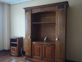 Mueble TV o librería de madera