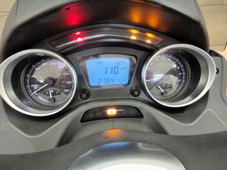 PIAGGIO MP3 300 HPE SPORT