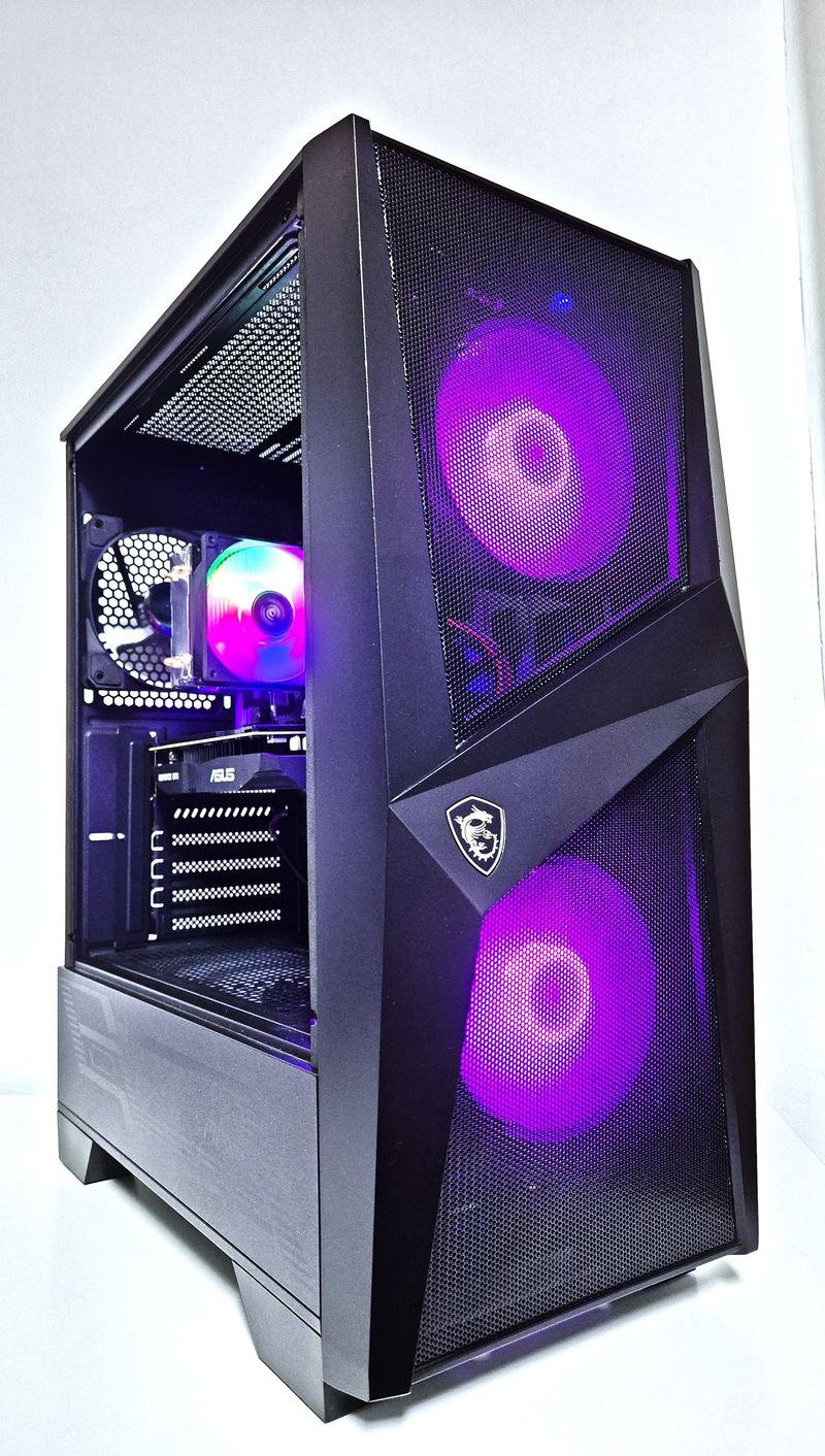 PC Gaming MSI NVIDIA 1050 32GB RAM 1TB