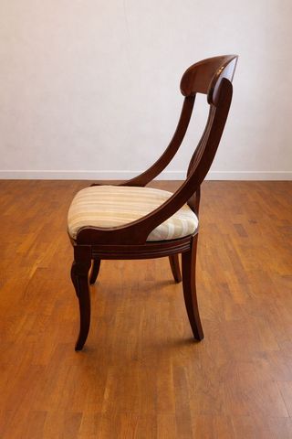 Mesa comedor extensible madera + 4 sillas