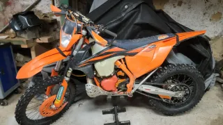 KTM 300 EXC TPI 2019 y 250 EXC TPI 2019