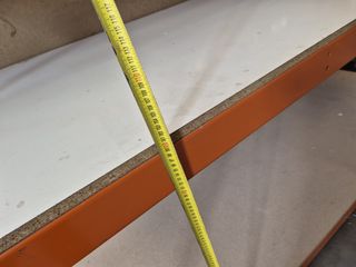 Scaffalature metalliche e in legno