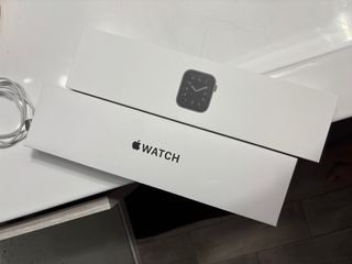 Apple Watch SE 44mm